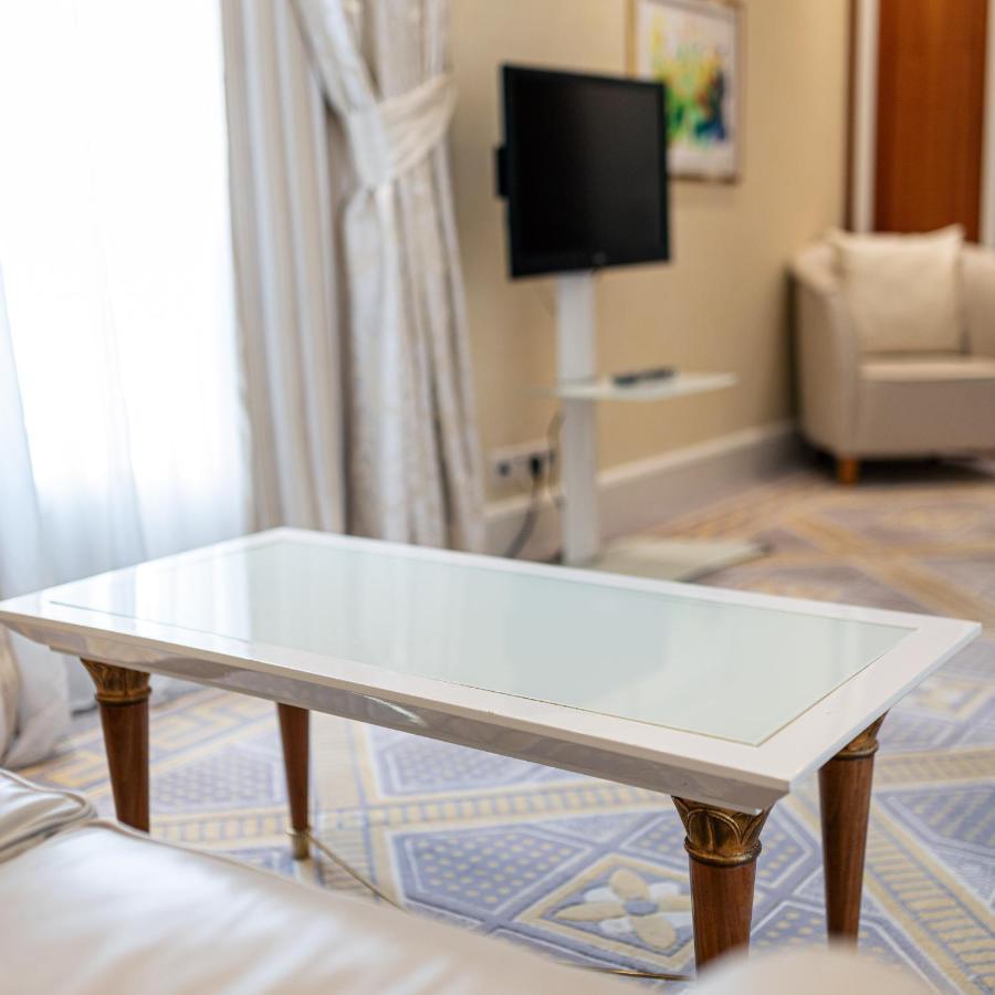 Atli Hotel Ankara Exterior photo